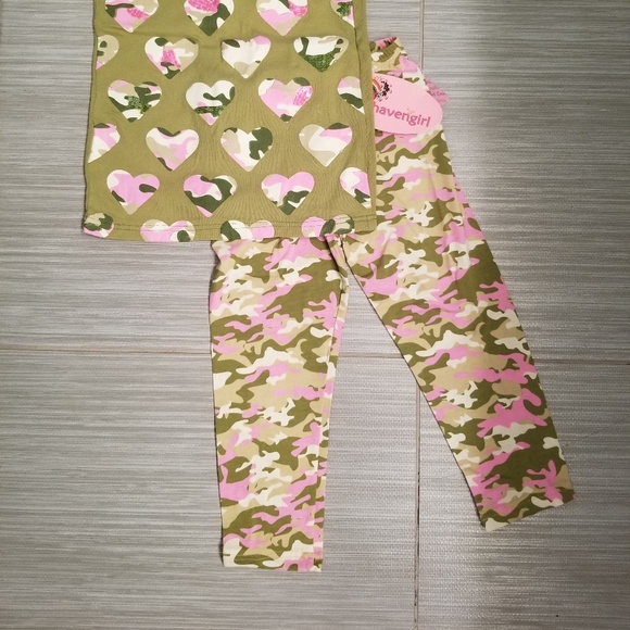 NEW pink camo heart ribbed tank & pants - Picture 3 of 3